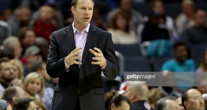 Fred Hoiberg coaching the Chicago Bulls