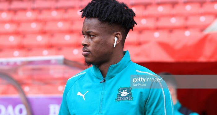 &nbsp;Oldham Athletic Sign Ashley Smith-Brown on Loan From Plymouth Argyle