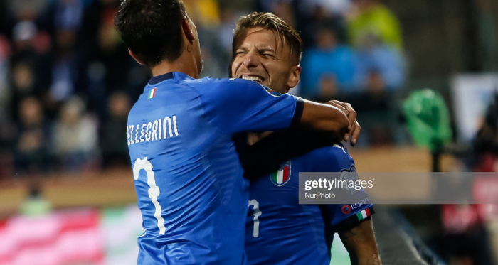 Ciro Immobile celebrates his goal with Italy teammate Lorenzo Pellegrini in Italy's last match against Finland (Getty Images/NurPhoto) 
