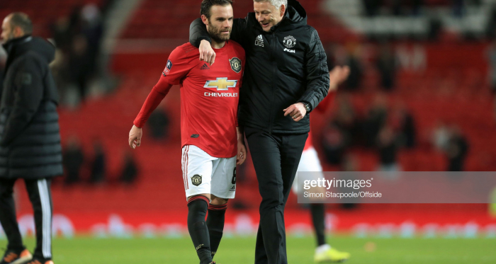 Manchester United v Wolves: Wanderers leave it late to produce comeback.