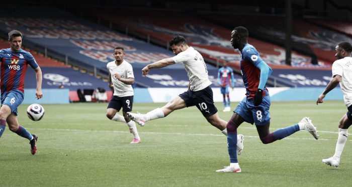 Manchester City vence Crystal Palace fora de casa e encaminha título da Premier League