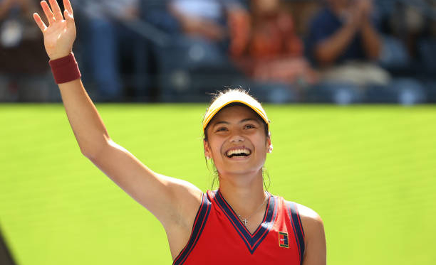 Venus WILLIAMS (USA) vs Belinda BENCIC (Switzerland) Dubai Tennis