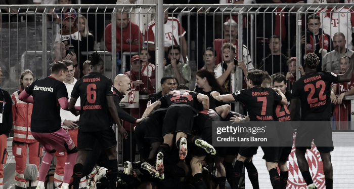 Palacios amarga el liderato al Bayern München