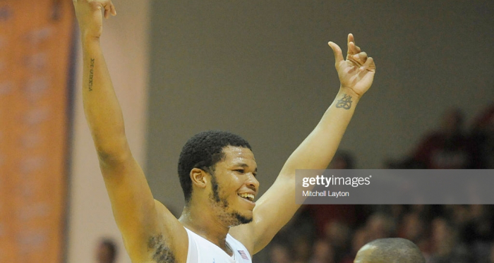 North Carolina's Kenedy Meeks celebrates their victory during the 2016 Maui Invitational (Mitchell Layton/Getty Images)