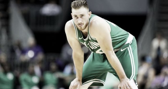 Hayward progresa a velocidad de crucero