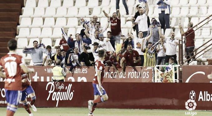 Gual celebra su primer tanto como zaragocista en el encuentro de ida. Imagen: LaLiga