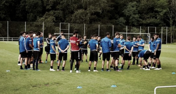 La plantilla de la Real Sociedad en un entrenamiento. Fotografía: Redes Sociales Real Sociedad.