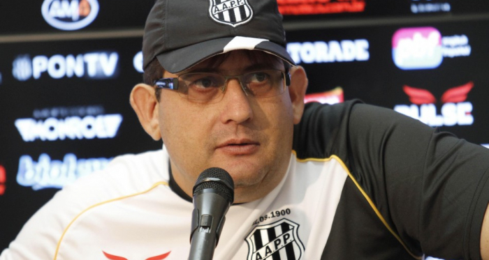 Três derrotas em quatro jogos: Guto Ferreira cai e não comanda mais a Macaca