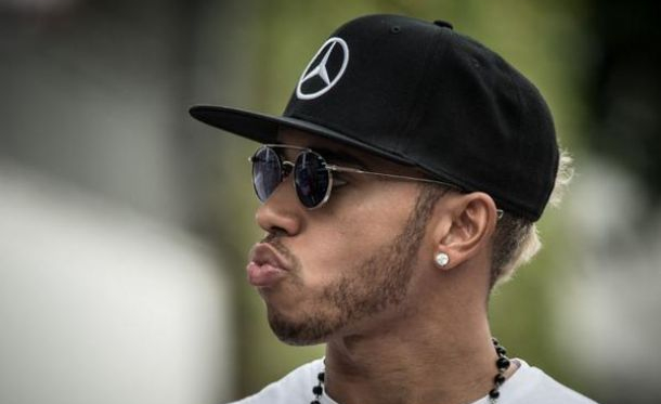 Lewis Hamilton: &quot;Si no vamos más rápido lo demás equipos se nos acercan&quot;