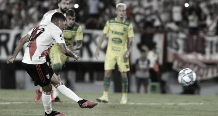 A mano con el “Halcón”