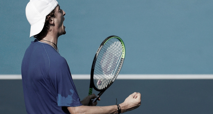 Humbert surpreende e elimina Tsitsipas de virada em Tóquio