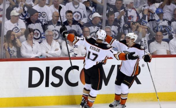 Anaheim Ducks Rally to Take 3-0 Series Lead over Winnipeg Jets