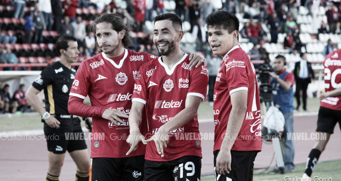 Eder Cruz marco el gol en la última jugada del encuentro para llevarse la victoria.