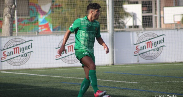 Adrià Montoro, traspasado al Sporting B