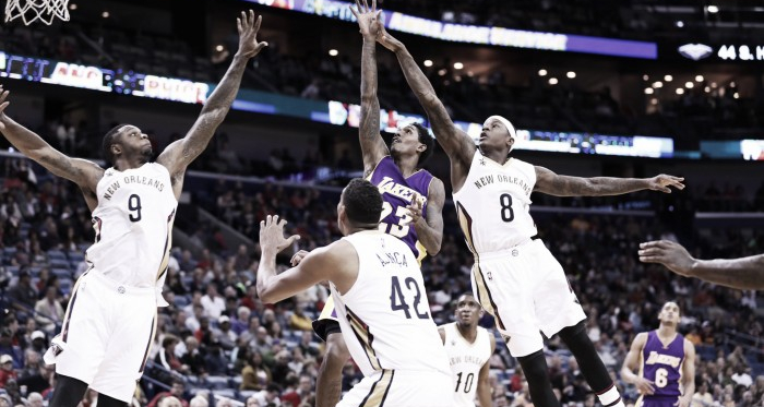Lou Williams had himself a night, pouring in 22 points against the struggling New Orleans Pelicans. Photo: Los Angeles Lakers Twiiter Page (@lakers).