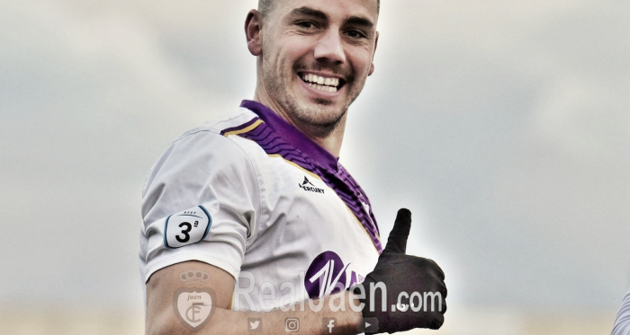 Antonio López celebrando un tanto (Real Jaén) 