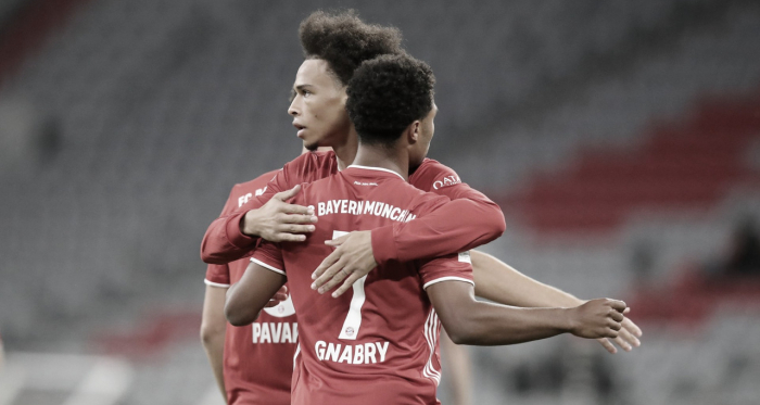 Imparável! Bayern de Munique goleia Schalke na estreia da Bundesliga