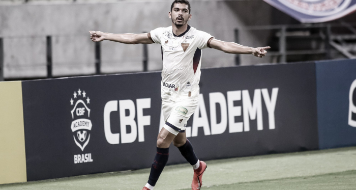 Fortaleza faz bom primeiro tempo e derrota CRB pela Copa do Nordeste