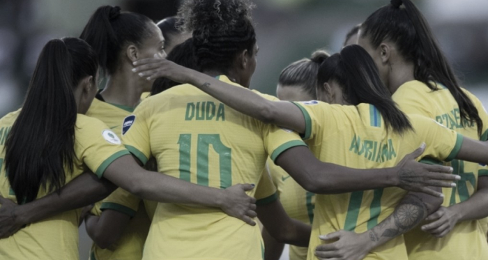 Sem dificuldade, Brasil vence Uruguai e segue na liderança do Grupo B da Copa América Feminina