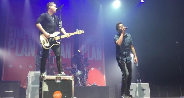 Simple Plan hace saltar y vibrar a Madrid