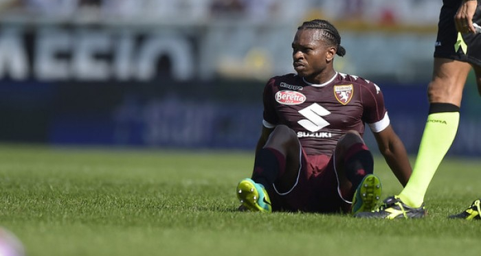 Torino, situazione da horror a centrocampo: lesione muscolare per Obi e accertamenti in corso per Acquah