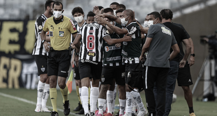 Atlético-MG marca com Jair e derrota São Paulo no
Mineirão