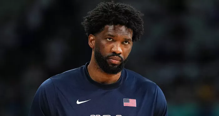 La NBA sanciona a Joel Embiid con tres partidos