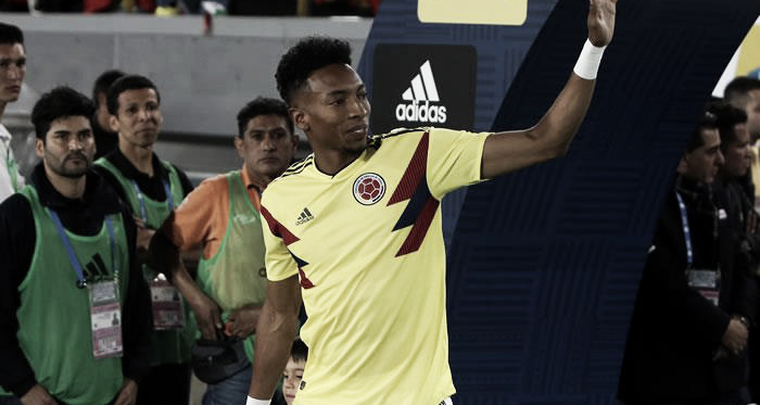 Mojica saludando a la afición | Fotografía: Getty Images