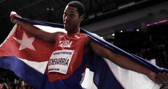 Juan Miguel Echevarría tras ganar el oro en el salto de longitud en Birmingham 2018 con tan solo 19 años | Foto: Réseau des Sports