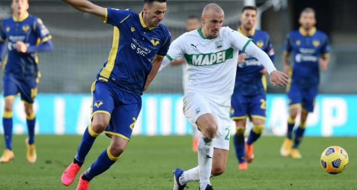 Boga e Berardi stendono il Verona: Sassuolo in vetta