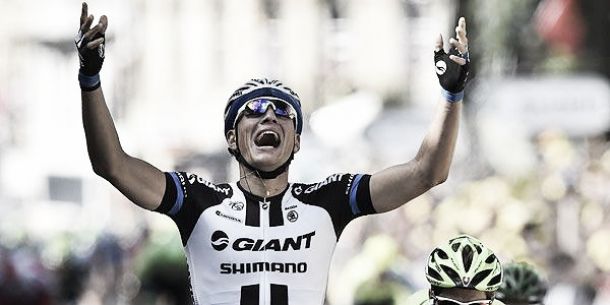 Cavendish al suelo, Kittel al cielo