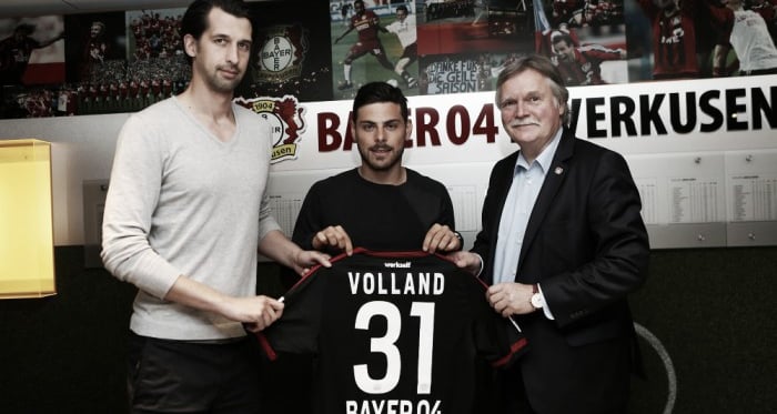 Leverkusen confirm Volland capture