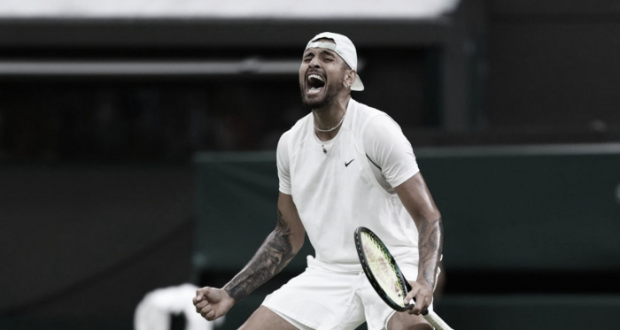 Kyrgios bate Tsitsipas de virada em jogo quente na terceira rodada de Wimbledon