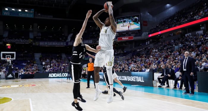 Carroll y Tavares arreglan el partido contra el ASVEL