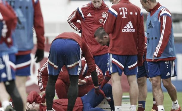 Philipp Lahm fractures ankle, out for three months