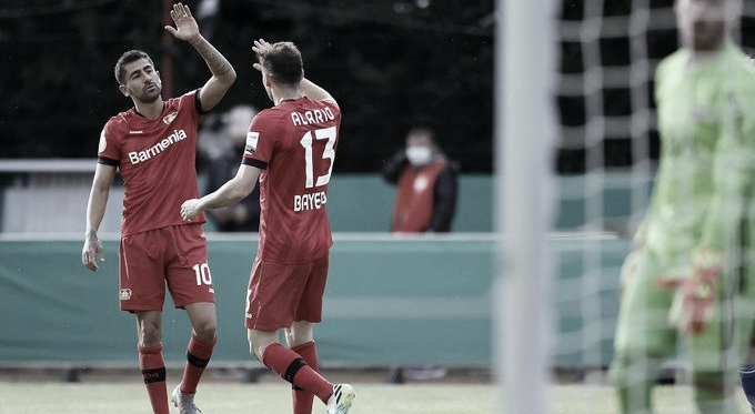 Bayer Leverkusen passa fácil pelo Saarbrücken e volta à final da Copa da Alemanha após 11 anos