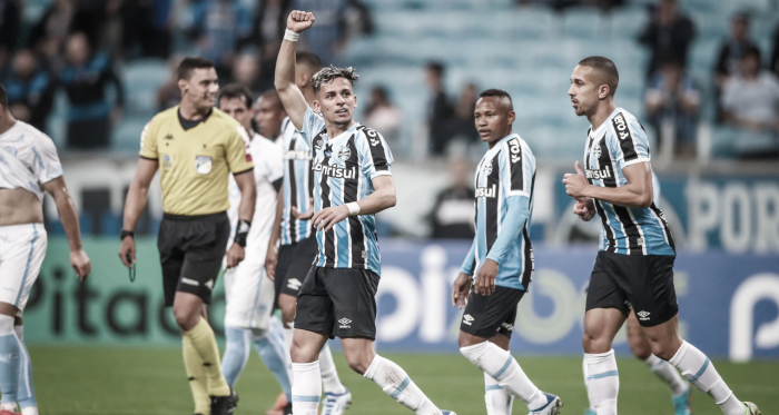 Grêmio bate Londrina e se firma no G-4 da Série B