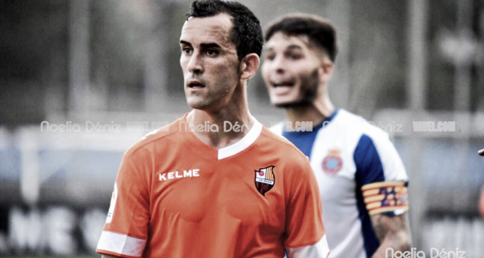 Miguel Linares con la elástica del CF Reus en pretemporada | Foto: Noelia Déniz (VAVEL)