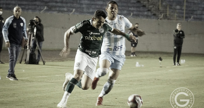 Goiás empata sem gols diante do Londrina, mas segue no G-4 da
Série B