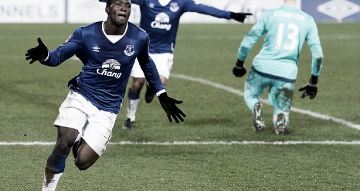 Romelu Lukaku advised to join Manchester United or Bayern Munich by father