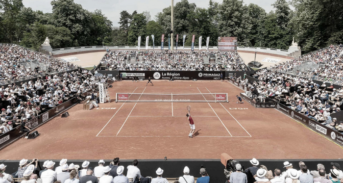 Plano general de la pista central durante la final del año pasado entre Thiem y Simon. Foto: ATP World Tour.