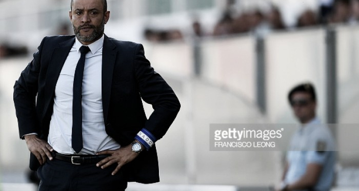 Nuno Espírito Santo viaja para Inglaterra.
