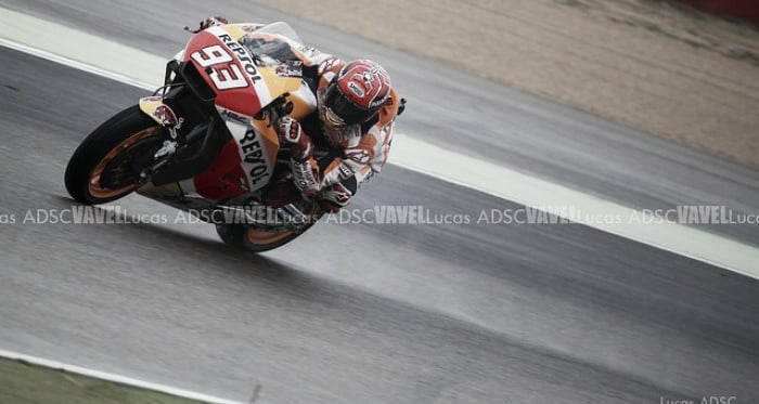 Márquez encuentra los límites mientras Pedrosa sufre en Motegi