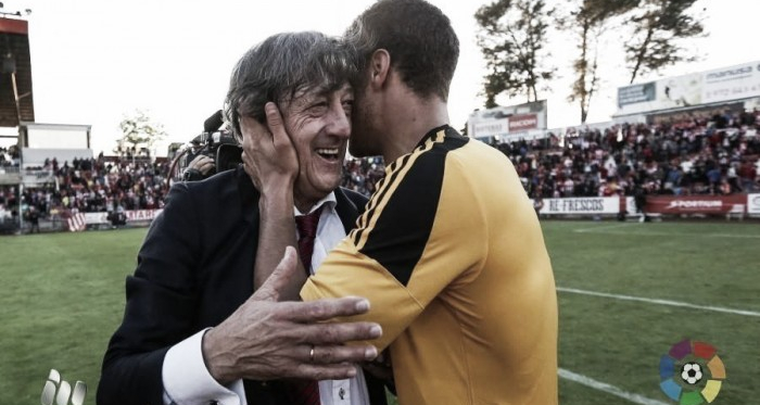 ¡Mucho ánimo y muchas gracias (de antemano), Martín!