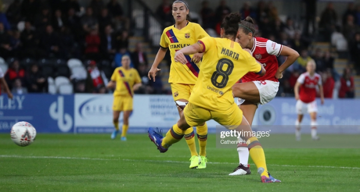 §§§§§§§§§§§§§§§§§§§§§§§§§§§BOREHAMWOOD, ENGLAND - AUGUST 14: Katie McCabe of Arsenal scores her sides first goal during the Pre Season friendly between Arsenal Women and Barcelona Women at Meadow Park on August 14, 2019 in Borehamwood, England. (Photo by Catherine Ivill/Getty Images)