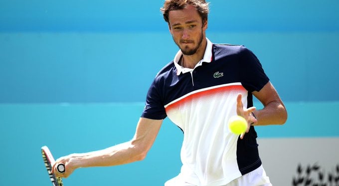 ATP Queen's- Day1: Medvedev passeggia su Verdasco, Cilic avanza