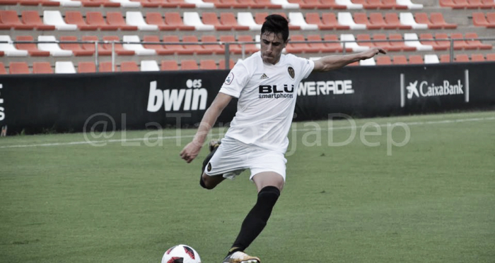 CREACIÓN. Merentiel tiene buen dominio del balón y una buena pegada. Foto: Web