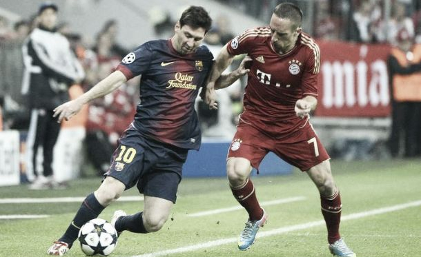 Messi y Ribery en el último cruce entre ambos que ganaría el francés | lavanguardia.com