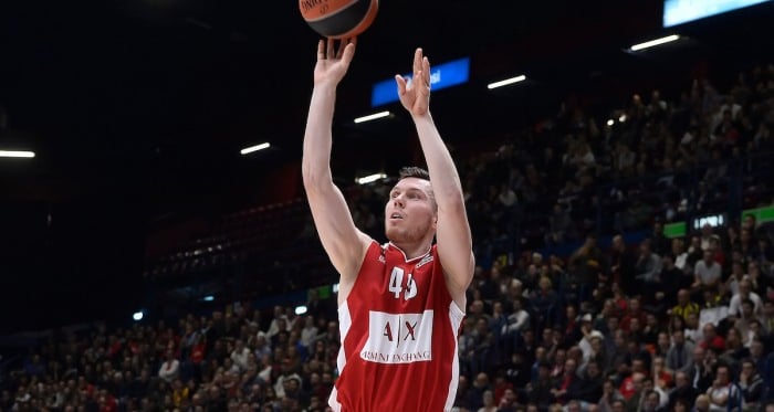 Turkish Airlines EuroLeague - Colpaccio di Milano: i biancorossi sbancano Barcellona (81-83)