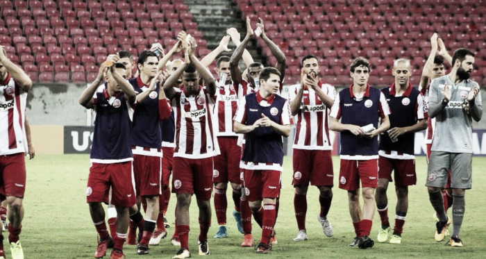 Náutico vence Ponte Preta, mas não reverte vantagem e está eliminado da Copa do Brasil
